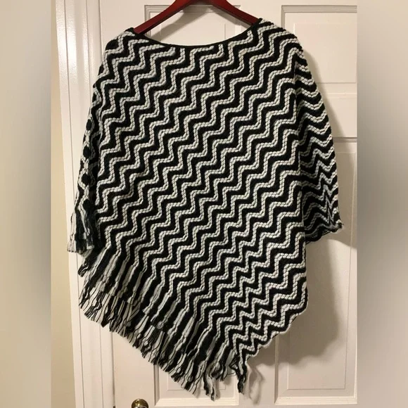 NWT Missoni new in bag zig zag black white poncho mohair acrylic one size - Picture 7 of 9